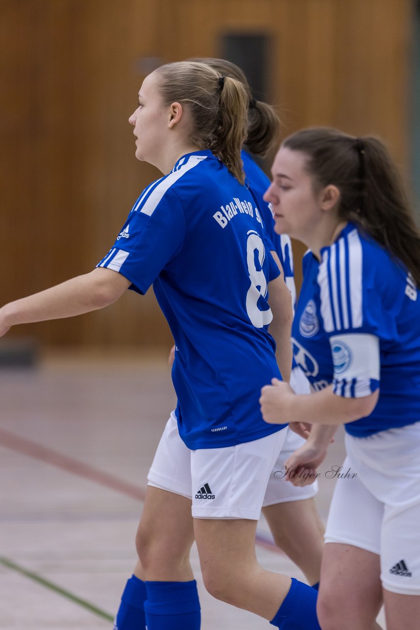 Bild 195 - VR Bank Cup Horst